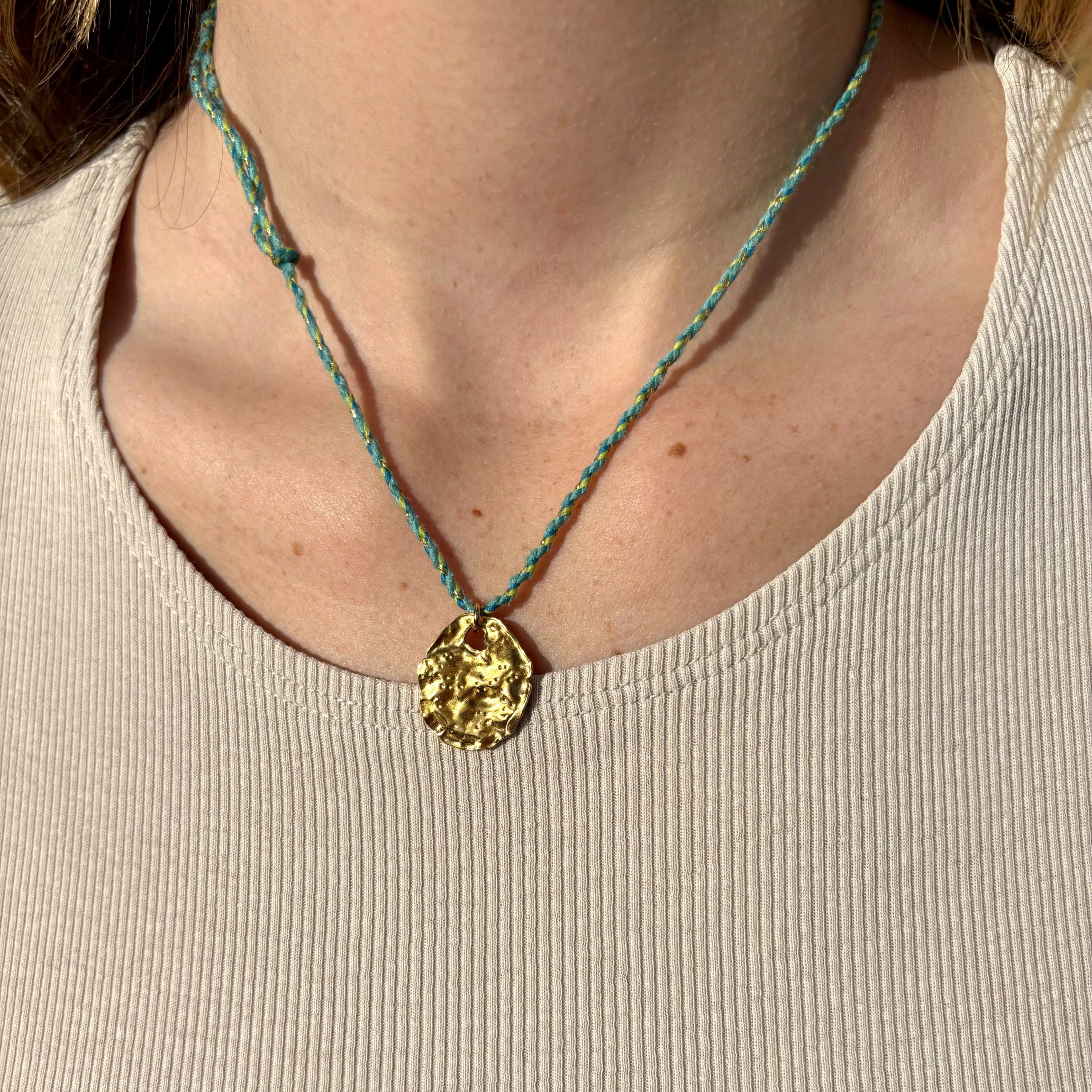 Collier Cordon "OLBIA"